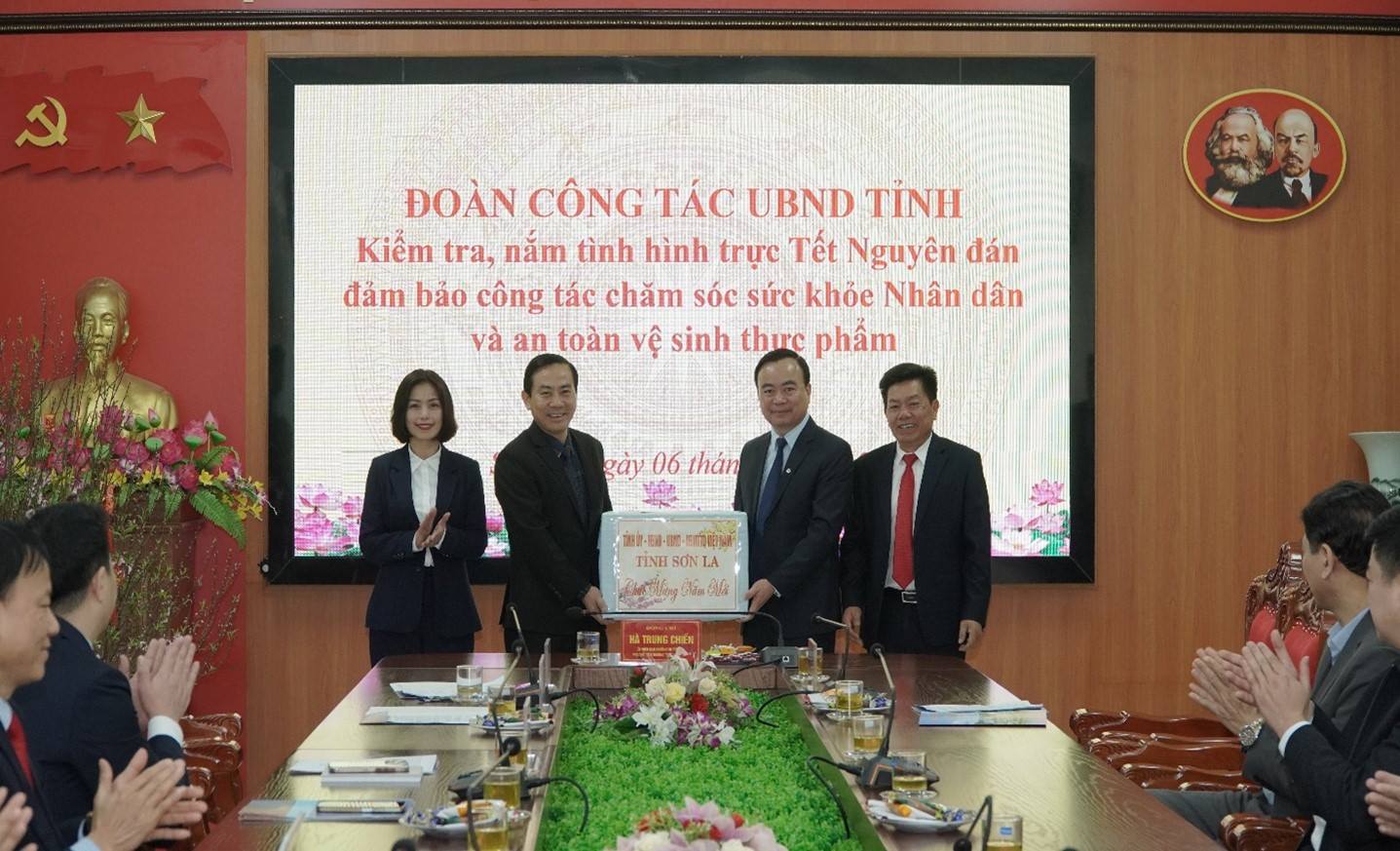 anh tin bai